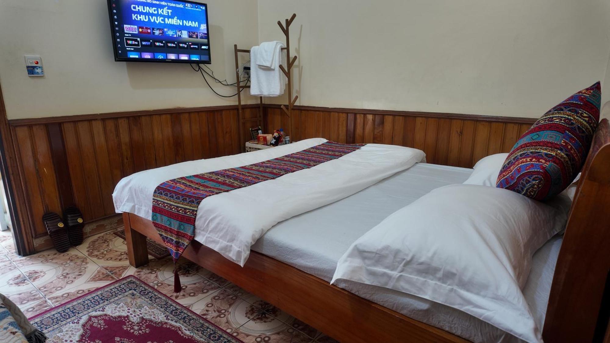 Lien Huong 145A Hotel Ha Giang Esterno foto